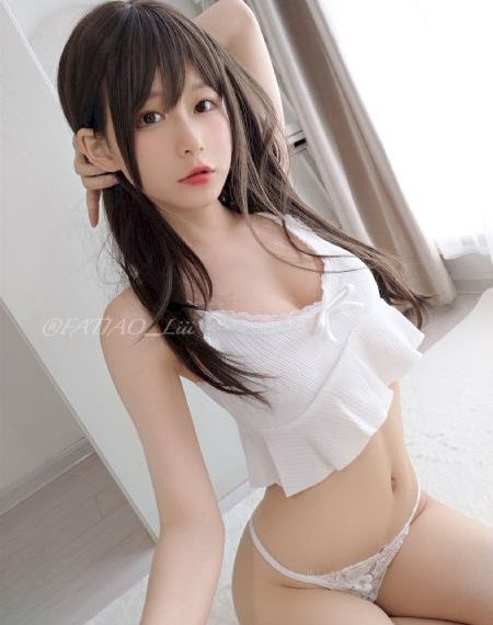 丰满老女人_BD英语高清在线