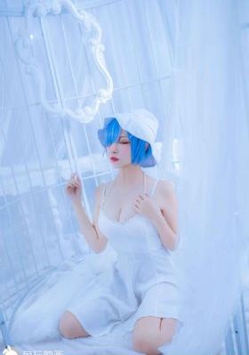 异国女人在巴黎_大片在线观看